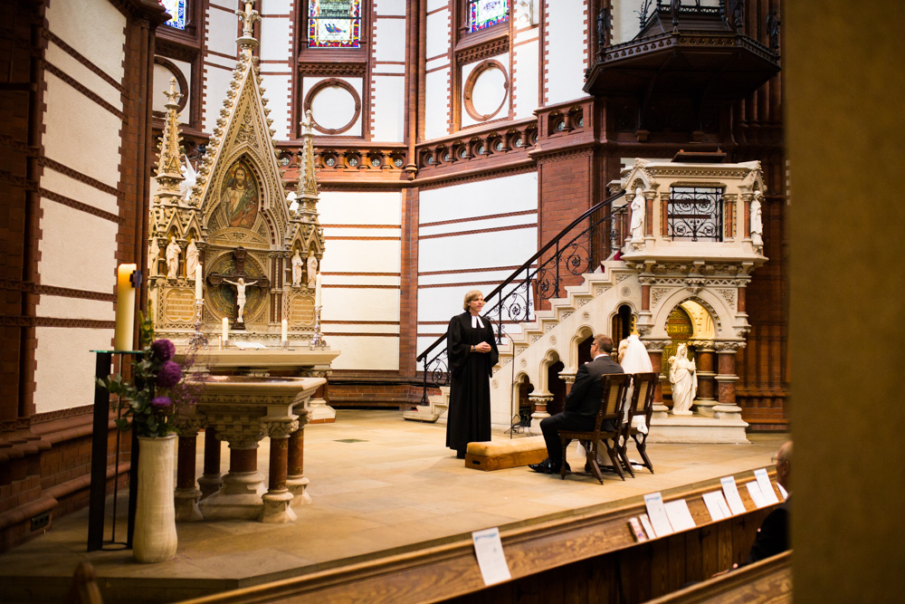 Hochzeitsfotograf in der St. Gertrud-Kirche in Barmbek und Hotel Hafen Hamburg